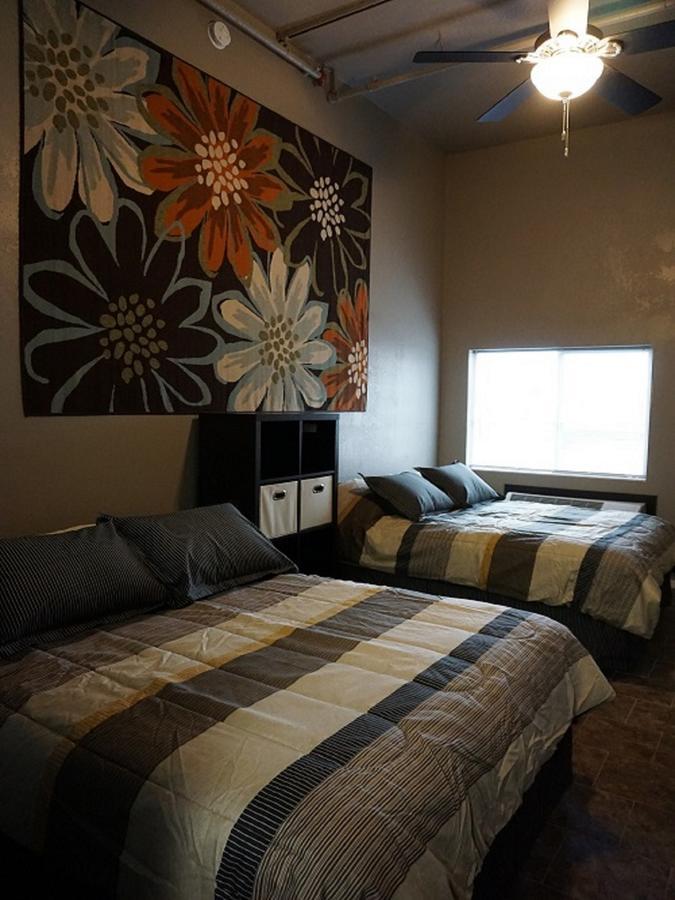 Riverfront Studio Suites แมนเคโต ภายนอก รูปภาพ